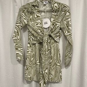 Swirl / Zebra Olive Green Pattern Long Sleeve tie  Dress